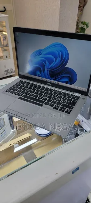 Laptop Dell Latitude 5410 16GB Intel Core i7 SSD 512GB