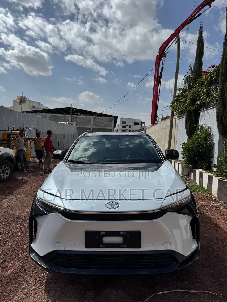Toyota bZ4X 71.4 kWh FWD 2023 White