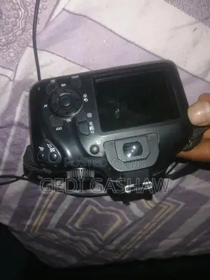 Canon 4000d