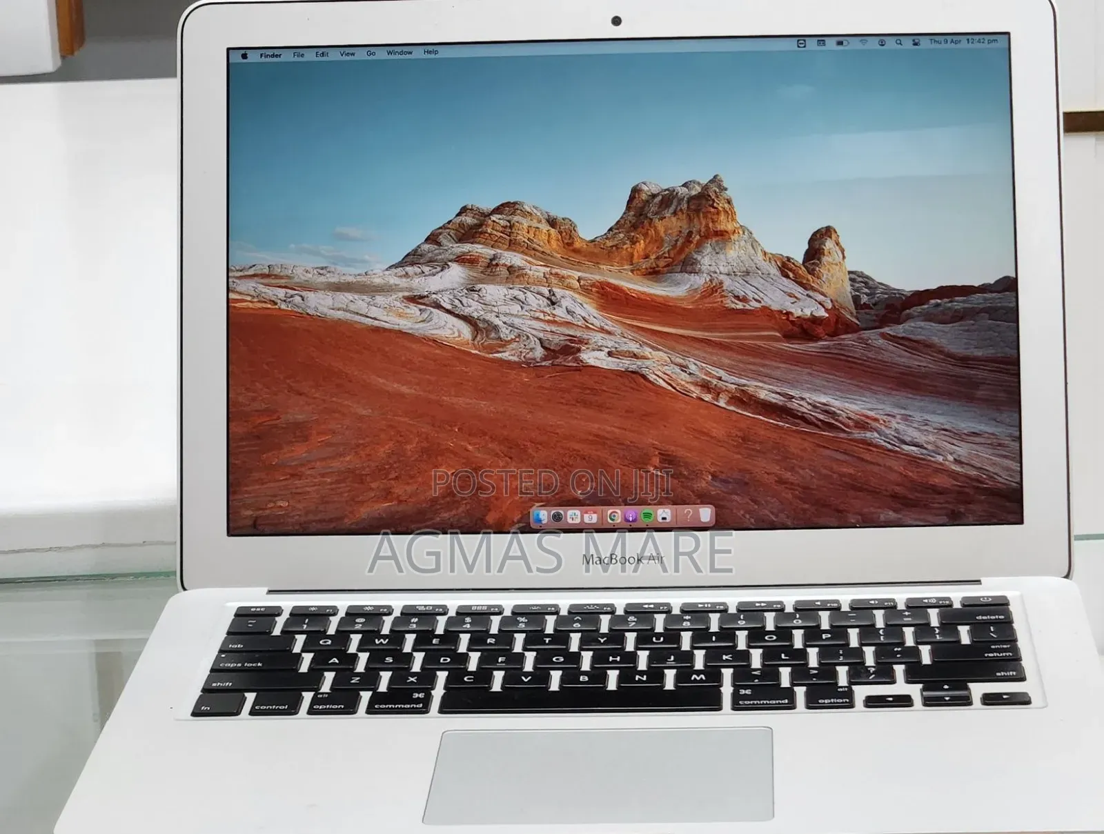 New Laptop Apple MacBook Air 2015 4GB Intel Core i5 SSD 128GB