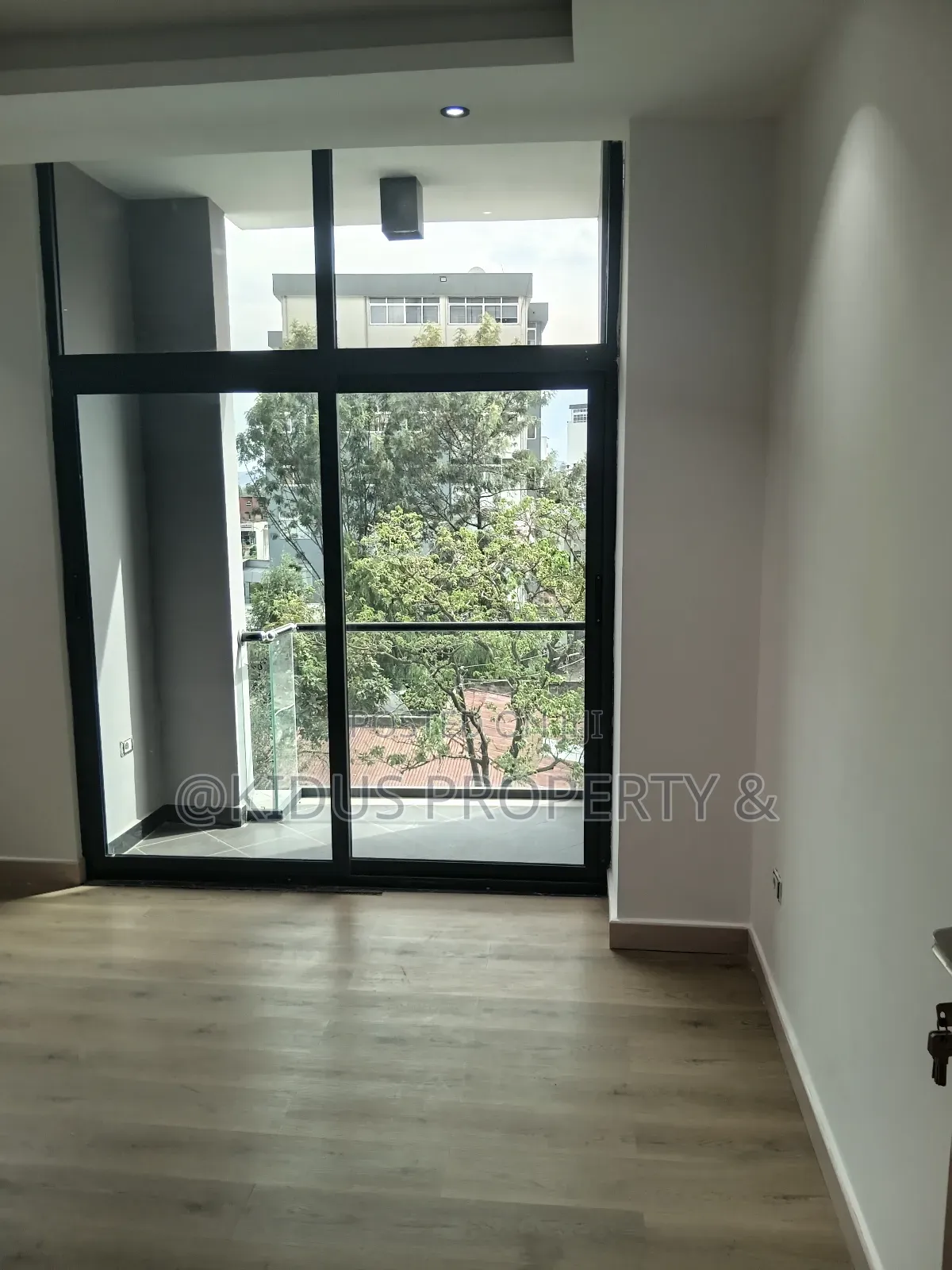 2bdrm Apartment in Africa Union Au, Nifas Silk-Lafto for rent
