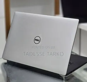 New Laptop Dell Precision 5520 16GB Intel Core i7 SSD 512GB