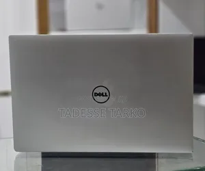 New Laptop Dell Precision 5520 16GB Intel Core i7 SSD 512GB