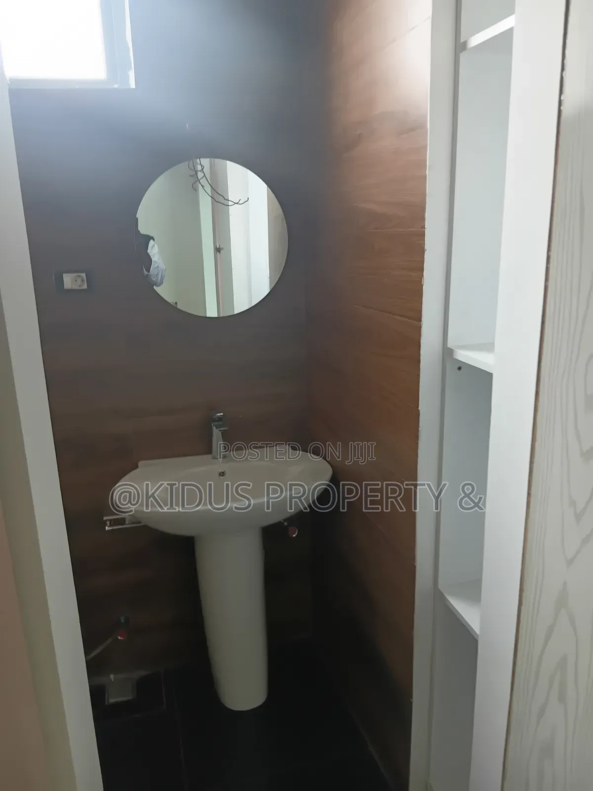 2bdrm Apartment in Africa Union Au, Nifas Silk-Lafto for rent