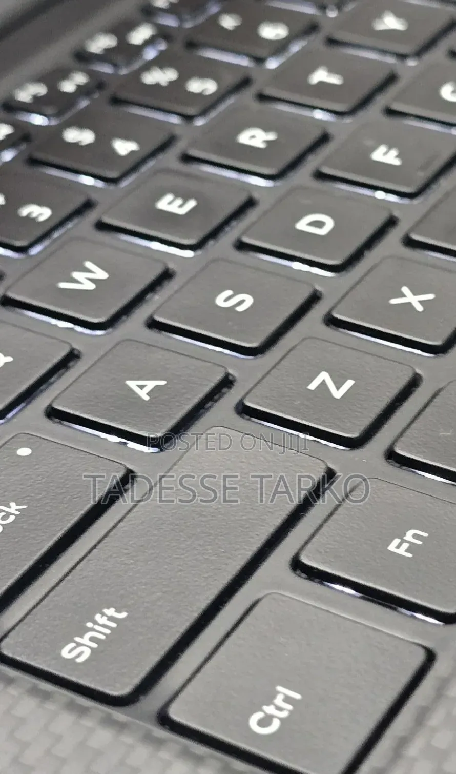 New Laptop Dell Precision 5520 16GB Intel Core i7 SSD 512GB