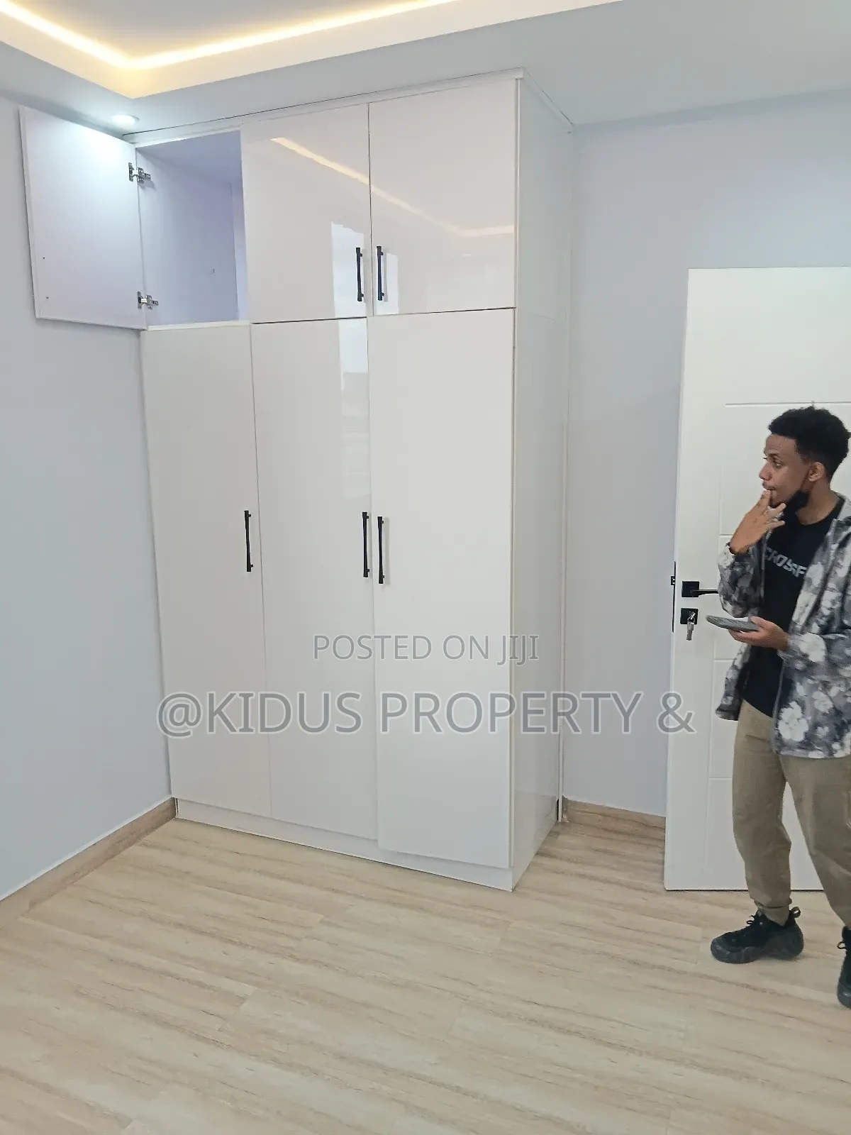 3bdrm Apartment in Africa Union (Au), Nifas Silk-Lafto for rent