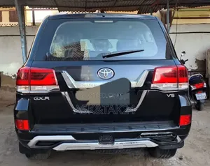 Toyota Land Cruiser 2019 Black