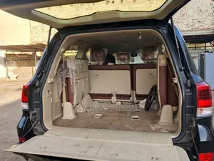 Toyota Land Cruiser 2019 Black