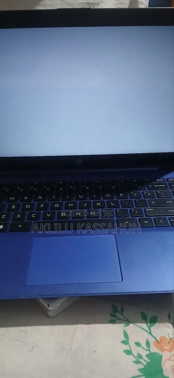 Laptop HP Envy X360 4GB Qualcomm Snapdragon X Plus eMMC 32GB