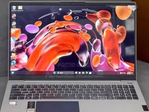 New Laptop Lenovo Ideapad 3 12GB Intel Core i7 SSD 512GB