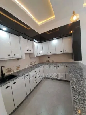 Furnished 4bdrm Villa in Bole for sale