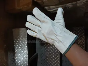 Leather White Glove
