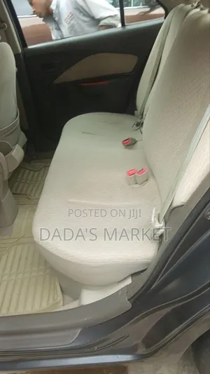 Toyota Yaris 2010 Black