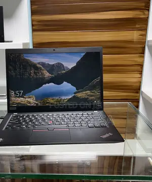 New Laptop Lenovo ThinkPad t495s 16GB AMD Ryzen 7 SSD 512GB