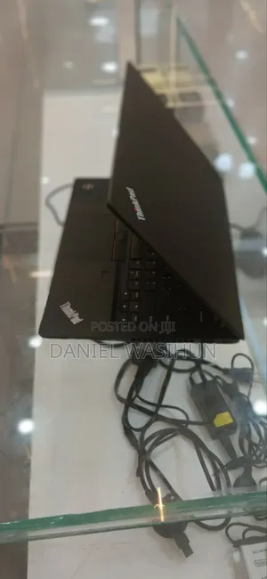 New Laptop Lenovo ThinkPad t495s 16GB AMD Ryzen 7 SSD 512GB