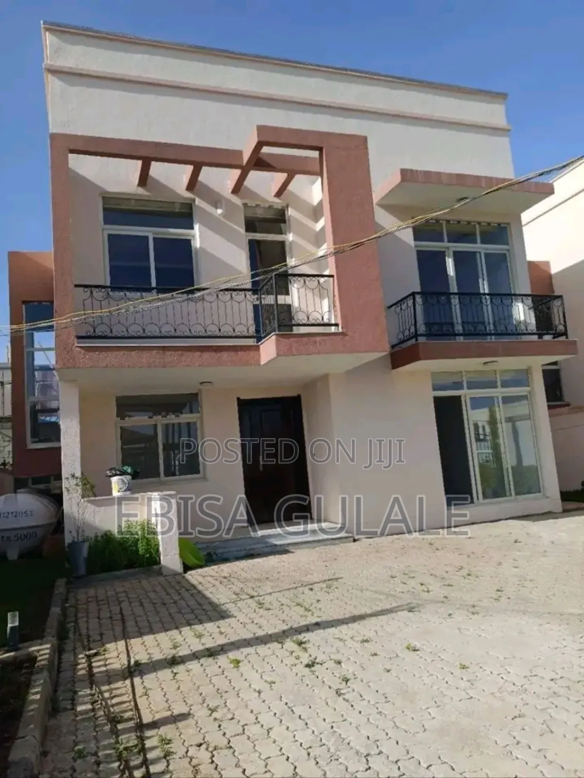 Furnished 6bdrm Farm House in Ccd Real State, Yeka for sale