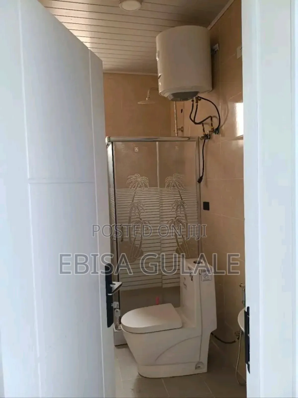 Furnished 6bdrm Farm House in Ccd Real State, Yeka for sale