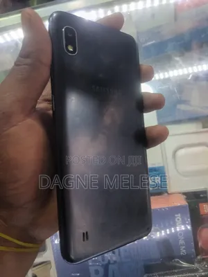Samsung A10 32 GB Black