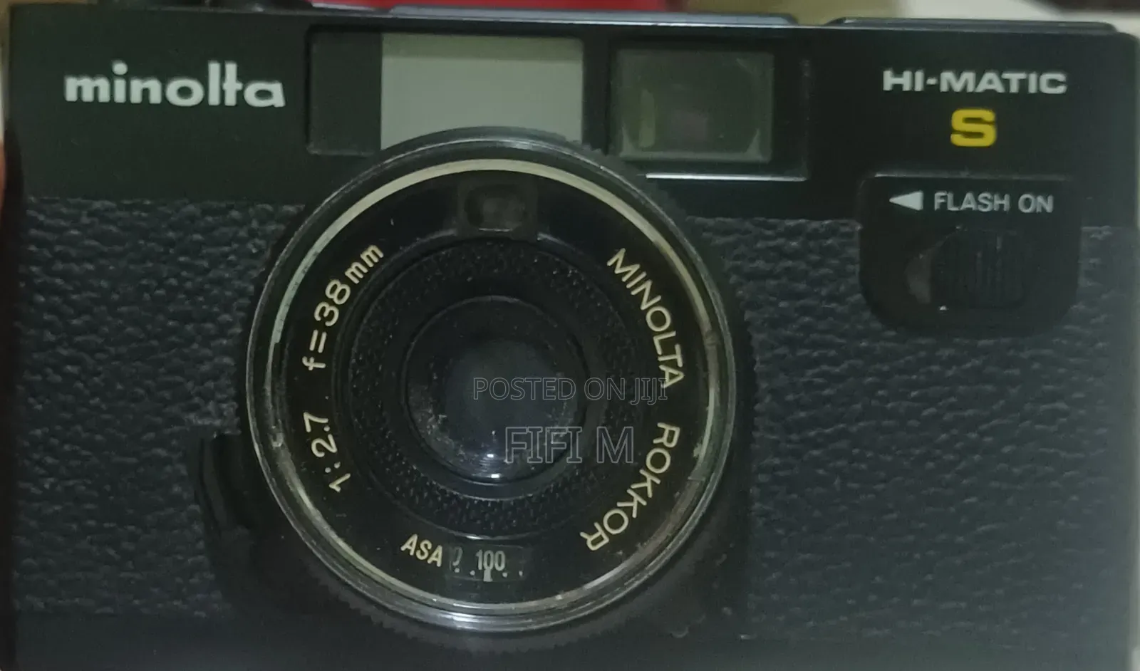 Minolta Hi-Matic S 35mm Camera