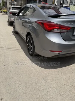 Hyundai Avante 2015 Gray