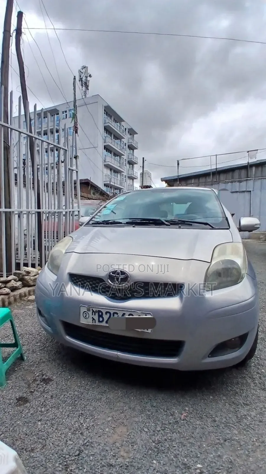 Toyota Yaris 2010 Gray