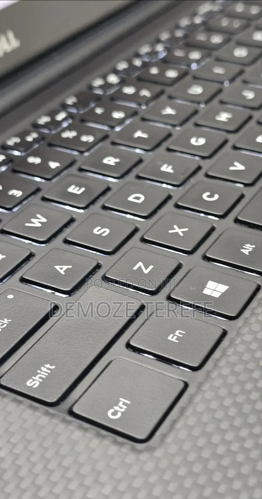 New Laptop Dell Precision 5520 16GB Intel Core i7 SSD 512GB