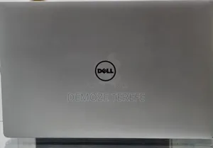 New Laptop Dell Precision 5520 16GB Intel Core i7 SSD 512GB