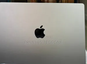 New Laptop Apple MacBook Pro M1 16GB Intel Core i5 SSD 512GB