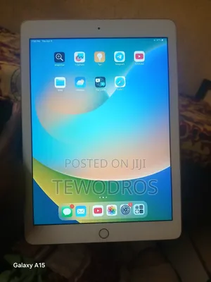 Apple iPad 5 (2022) 32 GB Pink