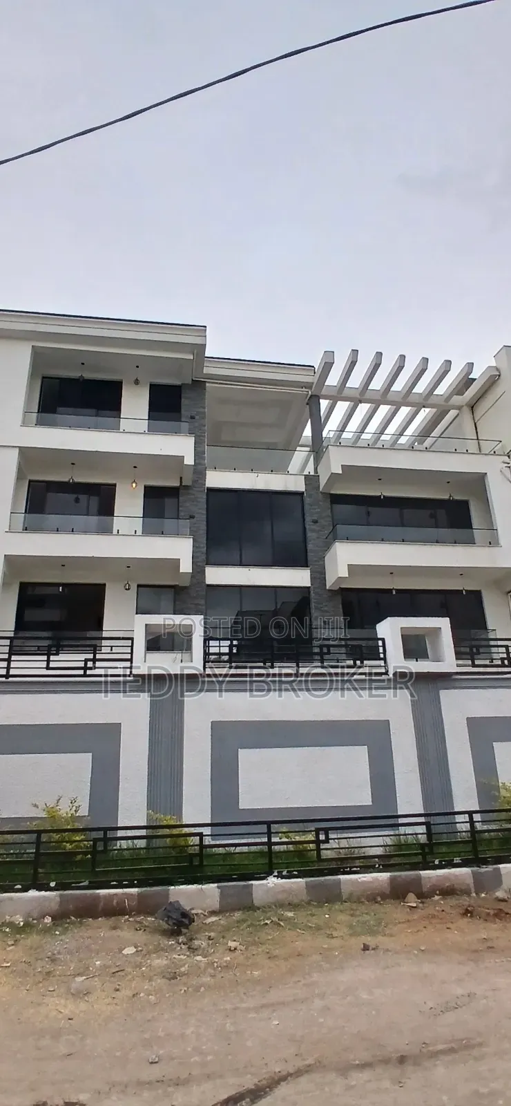 9bdrm House in Haile Garment, Nifas Silk-Lafto for sale