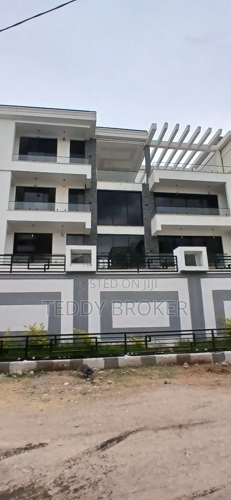 9bdrm House in Haile Garment, Nifas Silk-Lafto for sale