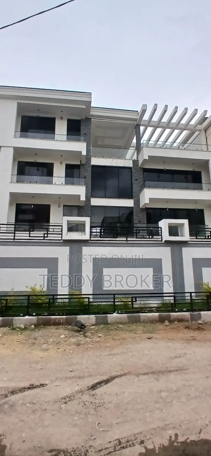 9bdrm House in Haile Garment, Nifas Silk-Lafto for sale