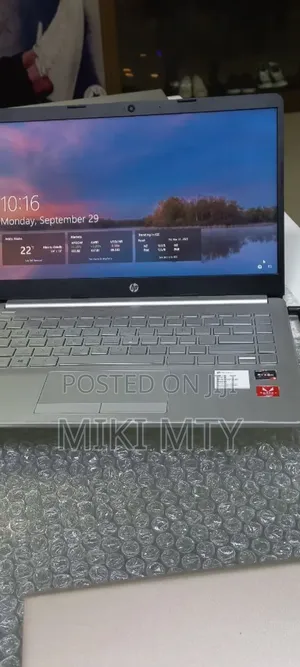 New Laptop HP Stream Notebook 8GB AMD Ryzen 5 SSD 512GB
