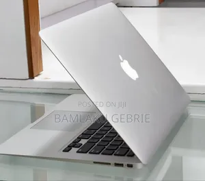 New Laptop Apple MacBook Air 2015 8GB Intel Core i5 SSD 128GB