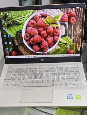 New Laptop HP Pavilion 15 8GB Intel Core i5 SSD 512GB