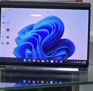 New Laptop Lenovo Yoga 9i 16GB Intel Core i7 SSD 1T