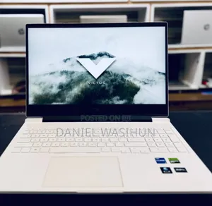New Laptop HP Victus 16 16GB Intel Core i7 SSD 1T
