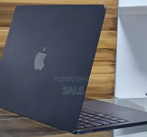 New Laptop Apple MacBook Pro 2019 16GB Apple M4 SSD 256GB