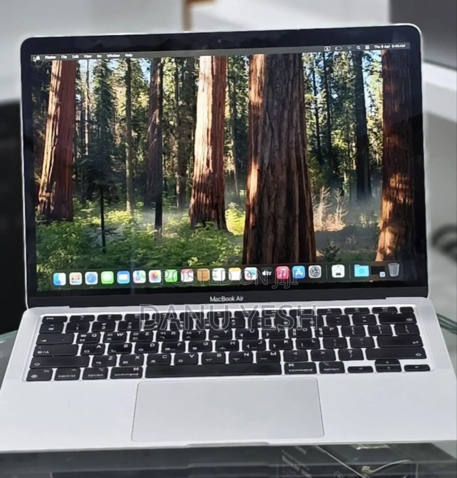New Laptop Apple MacBook Air 2020 M1 8GB Apple M1 SSD 512GB