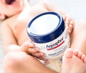 Aquaphor Baby Healing Ointment