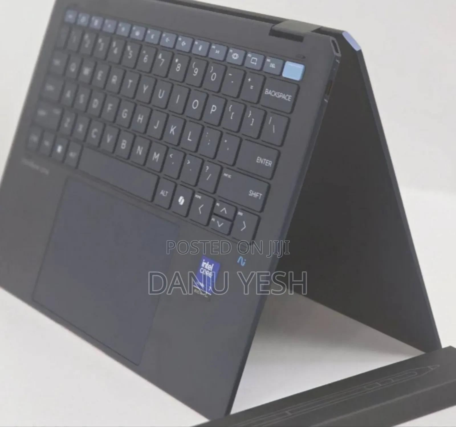 New Laptop HP OmniBook Ultra Flip 14" 32GB Intel Core Ultra 7 SSD 1T