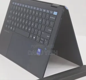 New Laptop HP OmniBook Ultra Flip 14" 32GB Intel Core Ultra 7 SSD 1T