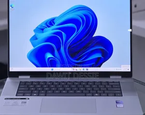 New Laptop HP 16GB Intel Core Ultra 7 SSD 1T