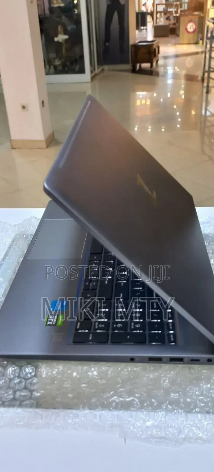 New Laptop HP ZBook 14 16GB Intel Core i5 SSD 512GB