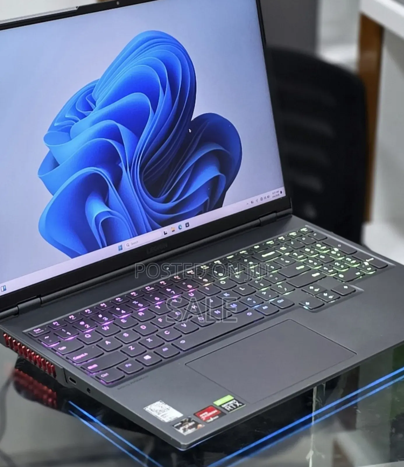 New Lenovo Legion Y7000P IRX9 Gaming Laptop 32GB Intel Core Ultra 9 1T