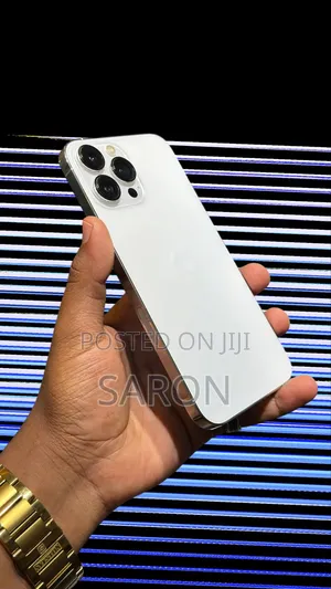 New Apple iPhone 13 Pro Max 256 GB White
