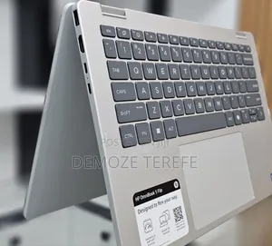 New Laptop HP OmniBook 5 Flip 16GB Intel Core 7 SSD 1T