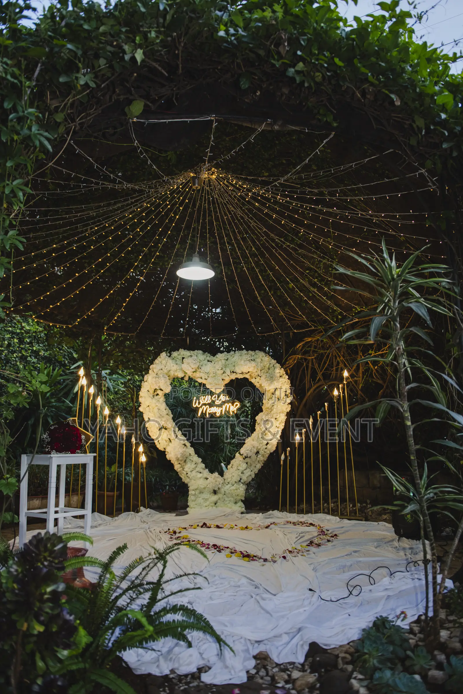 Engagement Decore