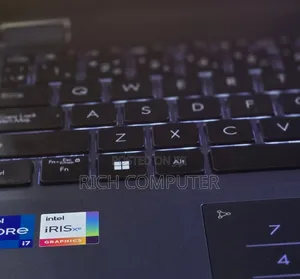 New Laptop Asus VivoBook 15 X505BA 16GB Intel Core i7 SSD 512GB