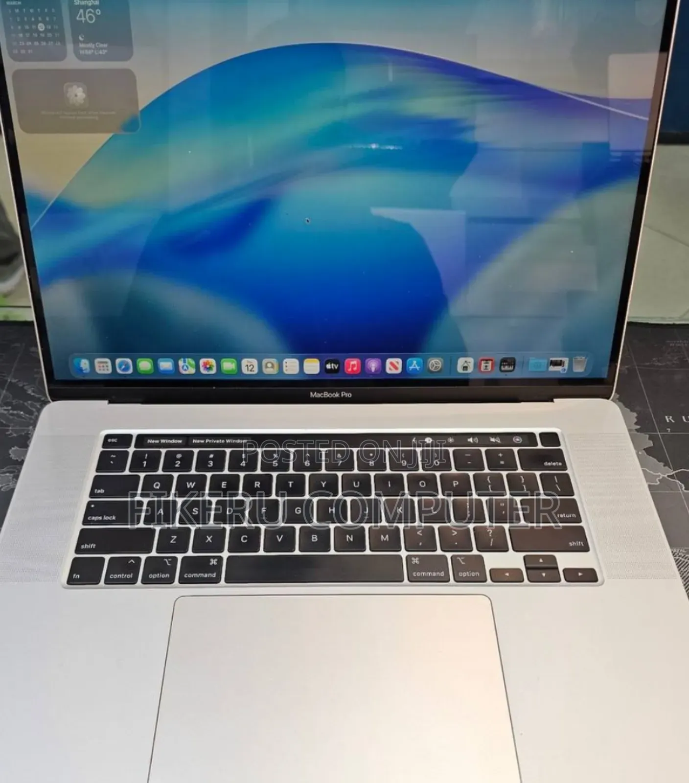 New Laptop Apple MacBook Pro 2019 16GB Intel Core i7 SSD 512GB
